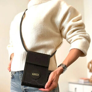 New GUCCI bag phone crossbody black gold GG Supreme canvas NWT